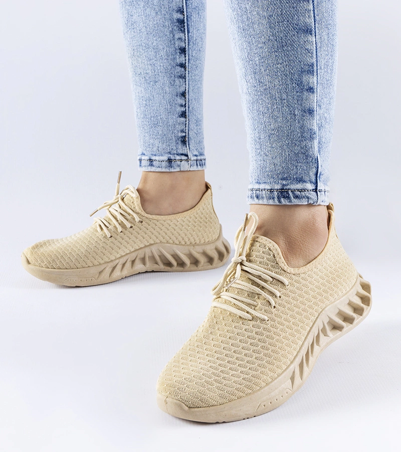 Beżowe materiałowe sneakersy