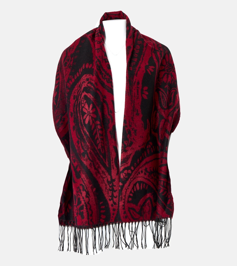 Czerwono-czarny szalik w kwiaty