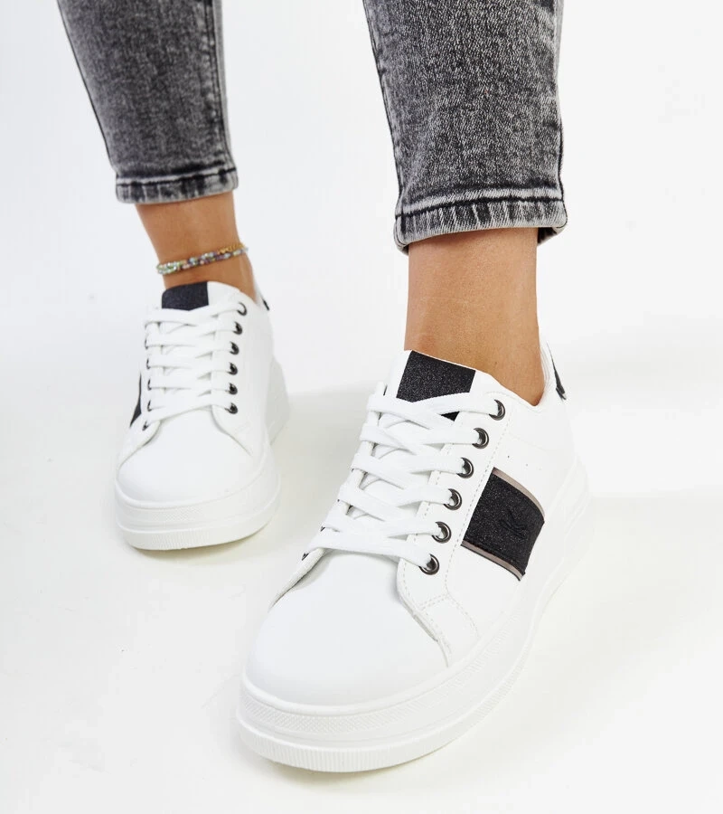 Biało-czarne sneakersy na grubszej podeszwie