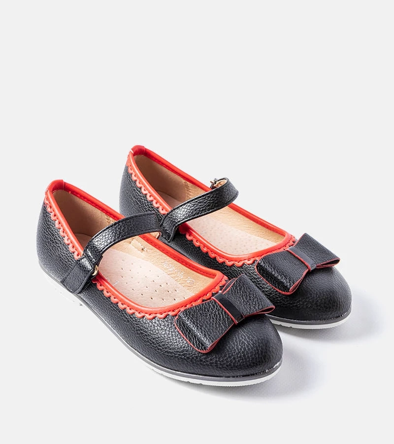 Czarne balerinki dziecięce